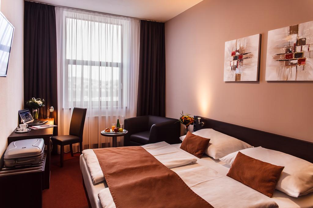 Interhotel Zlín Kültér fotó